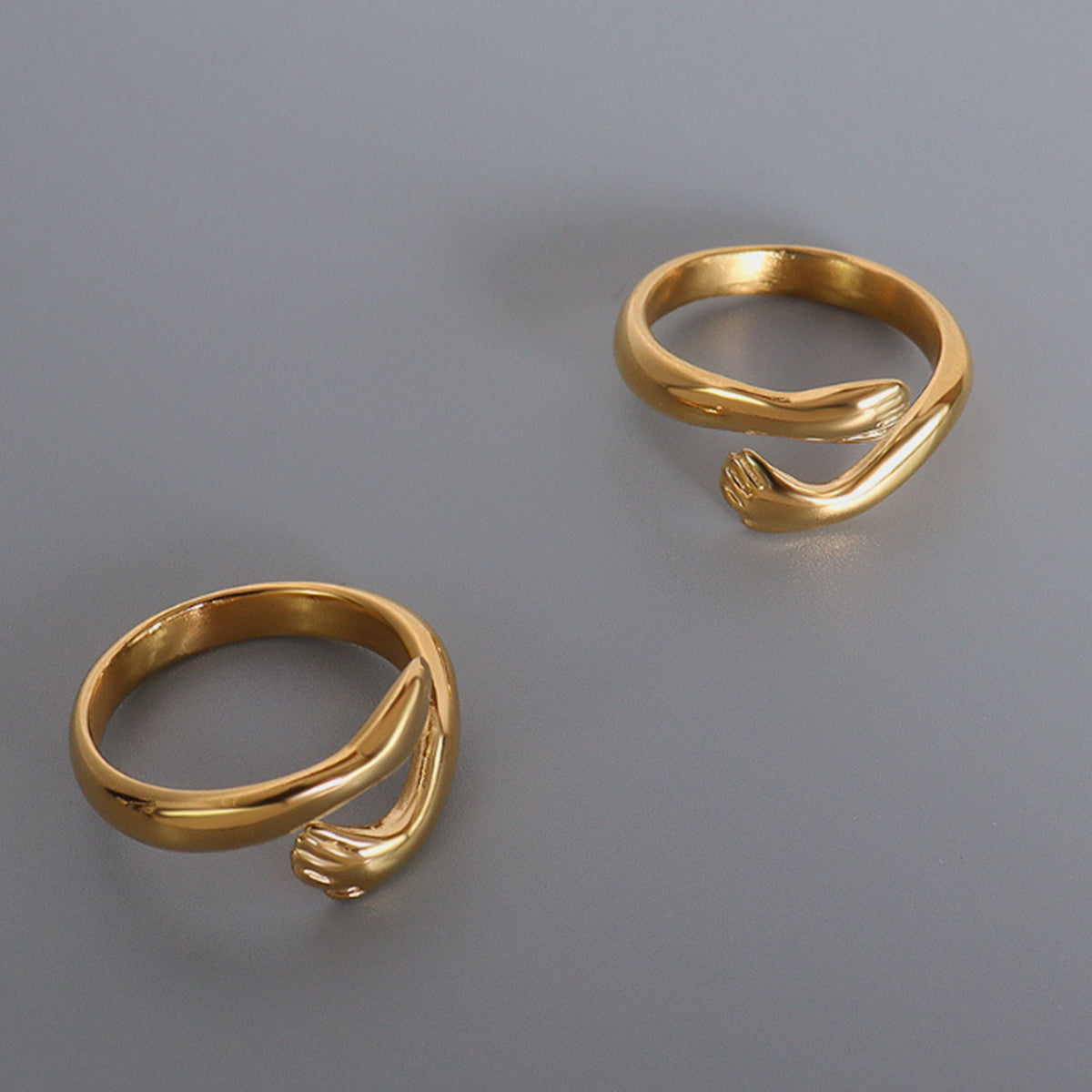Hug Ring