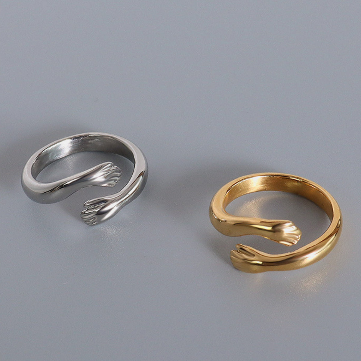 Hug Ring